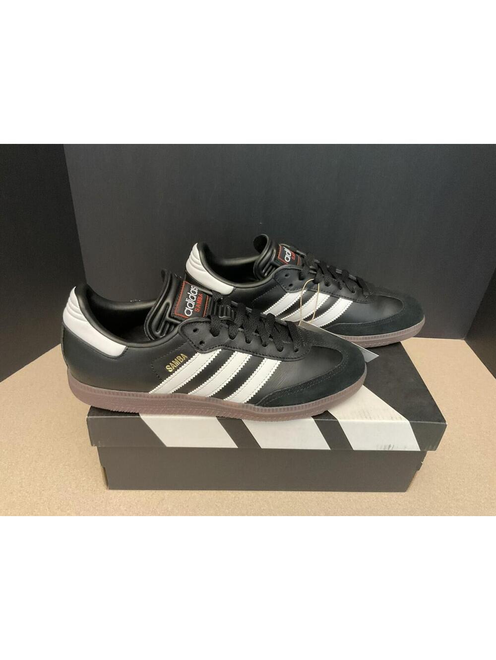 New! Adidas Originals Samba Black/White/Gum Shoes. Men’s 7.5. Women’s 8.5.